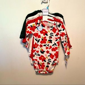 Carter’s Holiday Bodysuits / Onesies Set of 4